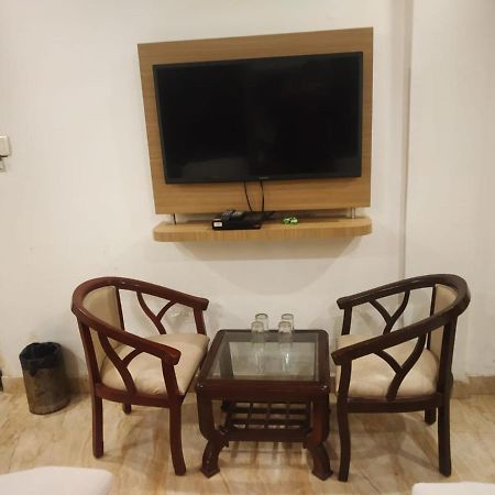 Adb Rooms Hotel Indo Continental نيودلهي المظهر الخارجي الصورة