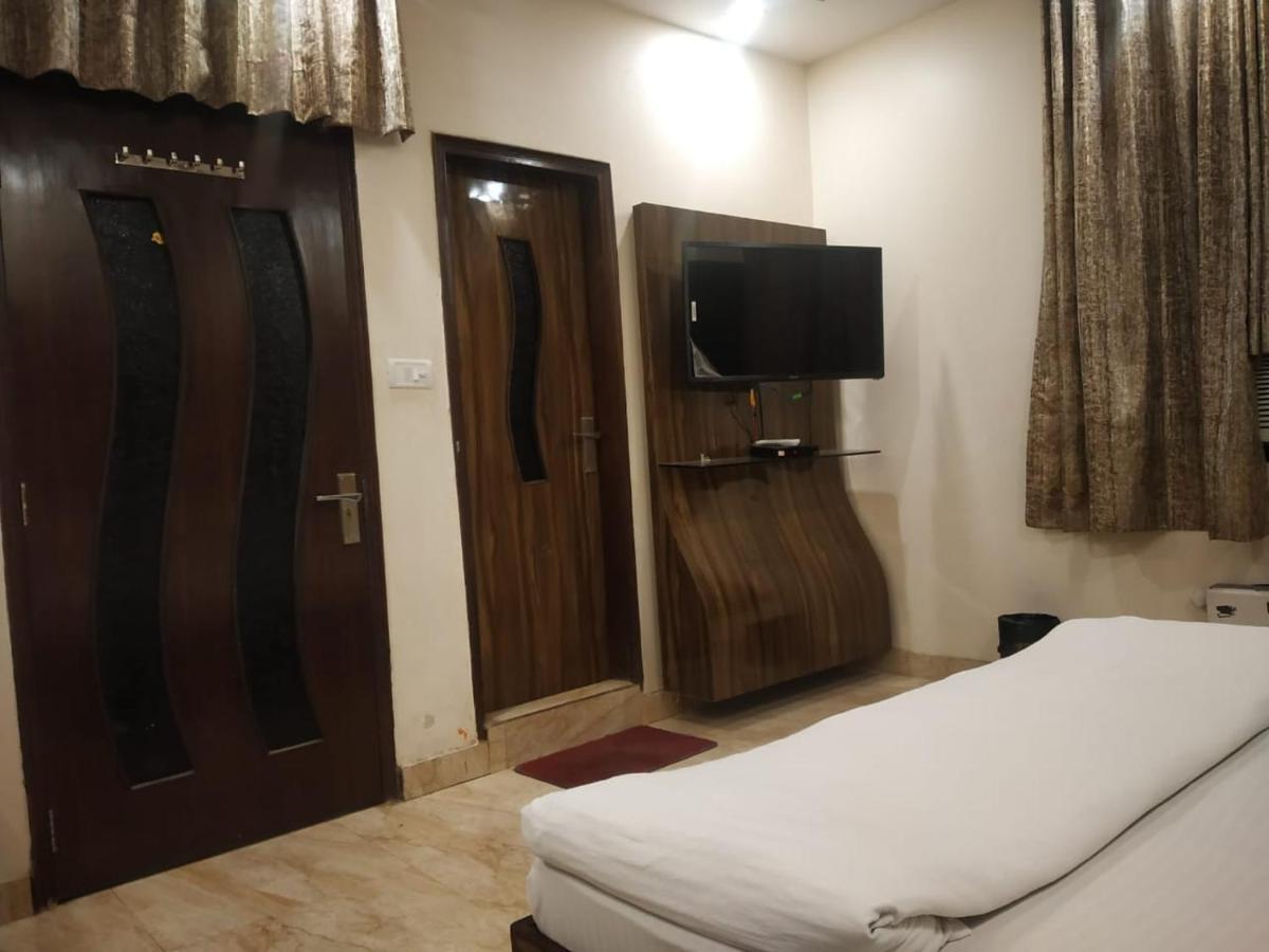 Adb Rooms Hotel Indo Continental نيودلهي المظهر الخارجي الصورة