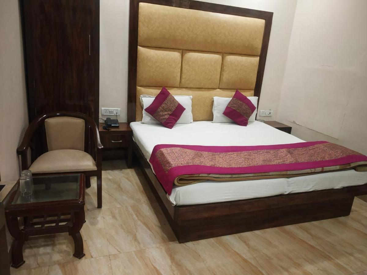 Adb Rooms Hotel Indo Continental نيودلهي المظهر الخارجي الصورة