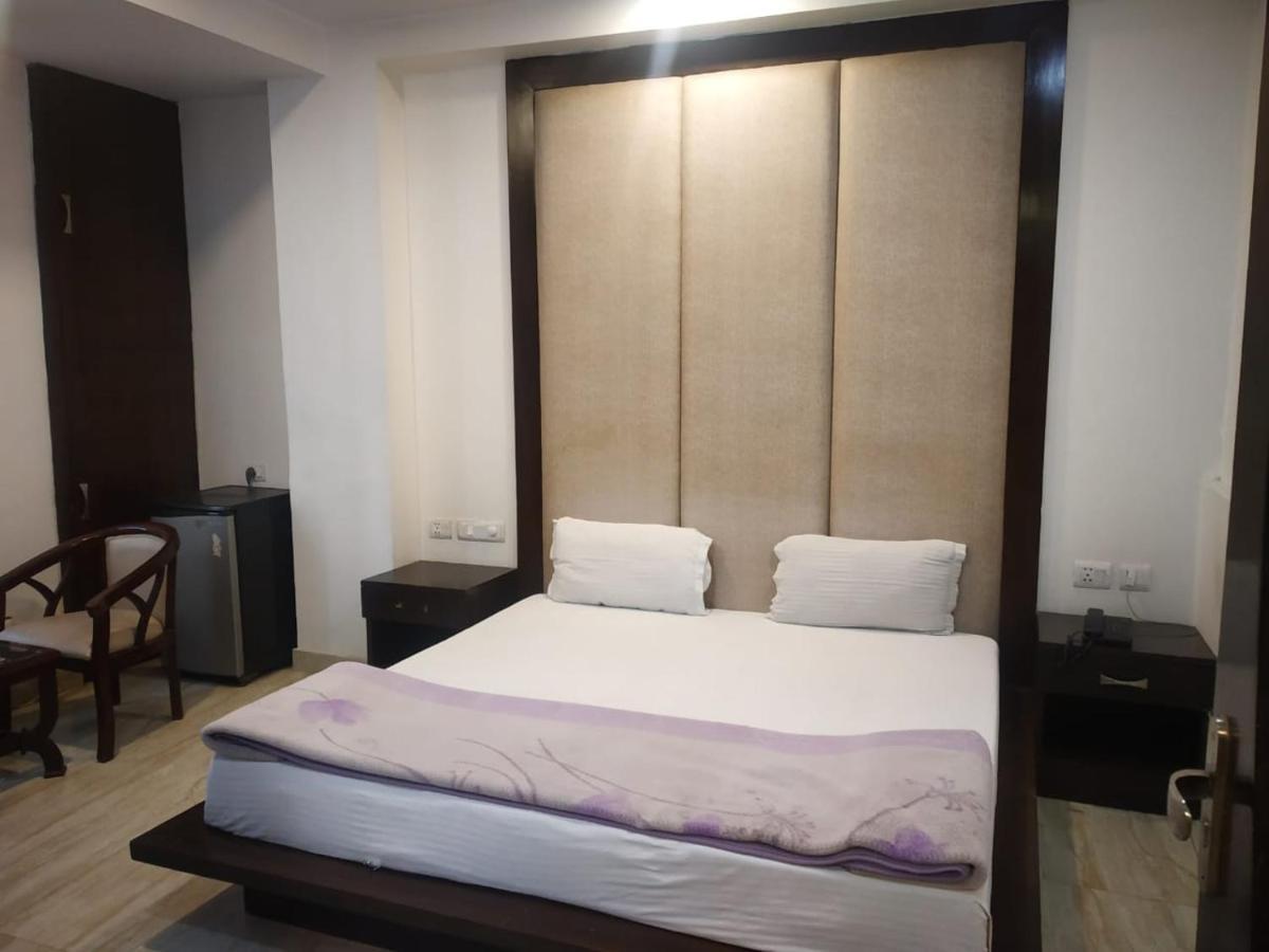 Adb Rooms Hotel Indo Continental نيودلهي المظهر الخارجي الصورة