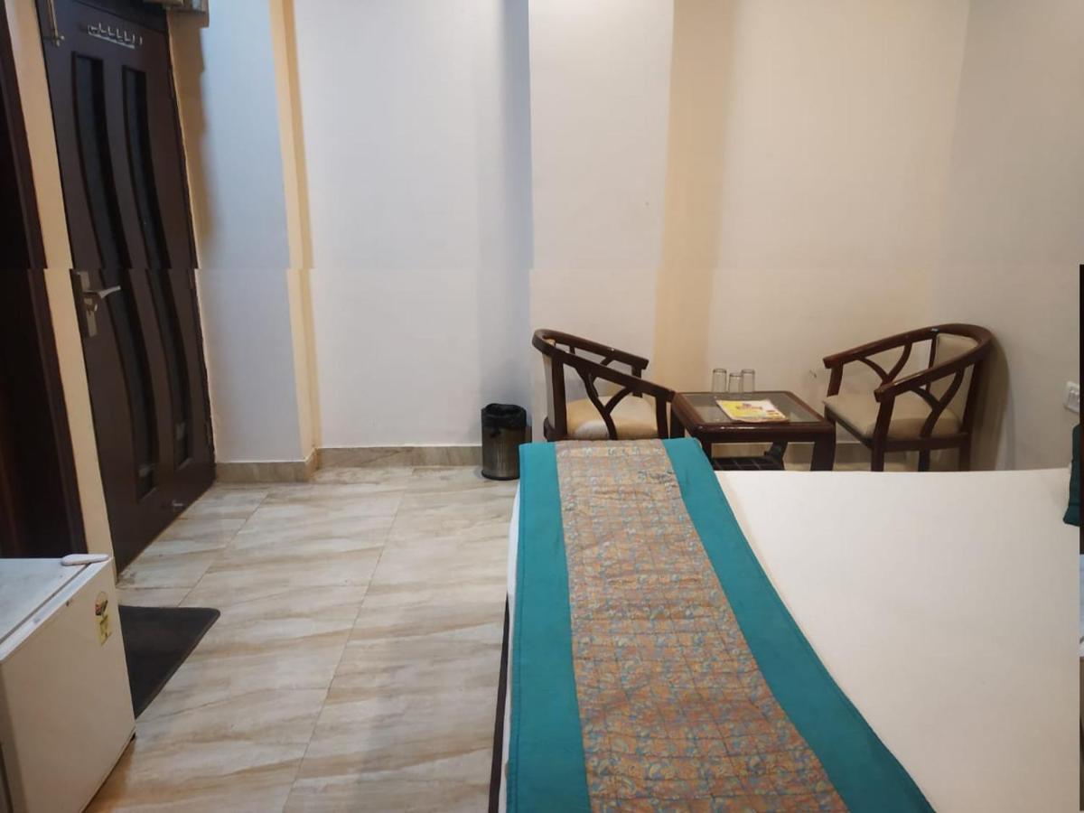Adb Rooms Hotel Indo Continental نيودلهي المظهر الخارجي الصورة